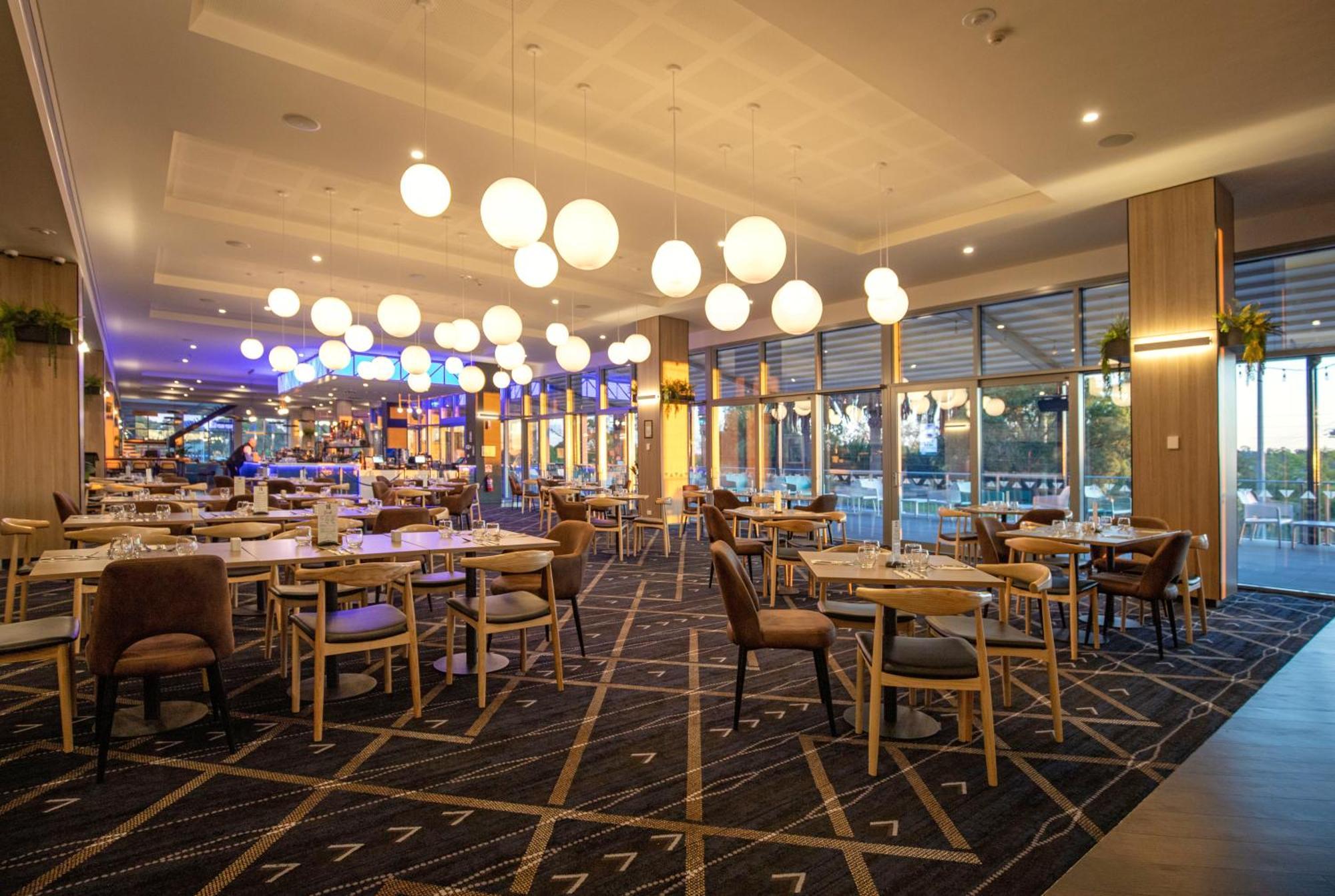 Bridgeport Hotel Murray Bridge Exterior photo